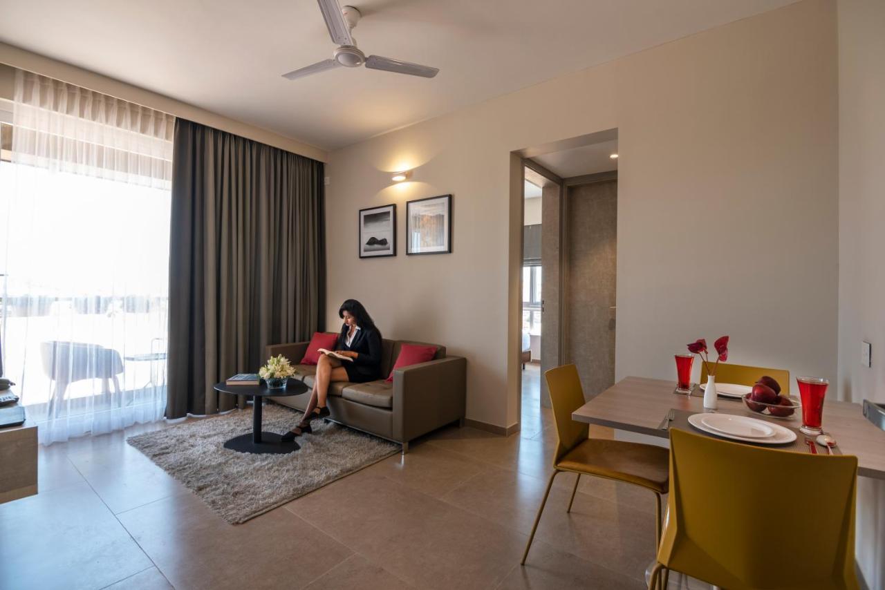 Hotel Avora Tree By Rivido Kempegowda Airport Road Dod Jala Buitenkant foto